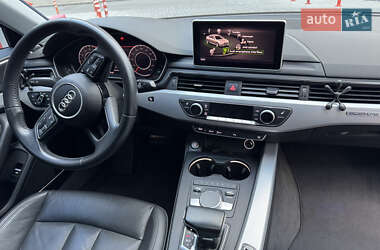 Седан Audi A4 2017 в 