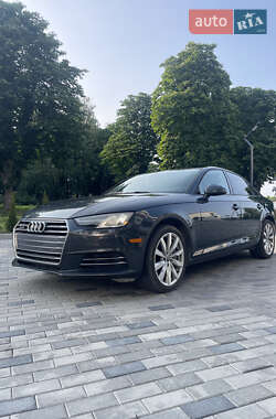 Седан Audi A4 2017 в 