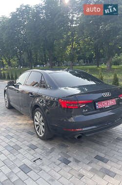 Седан Audi A4 2017 в 