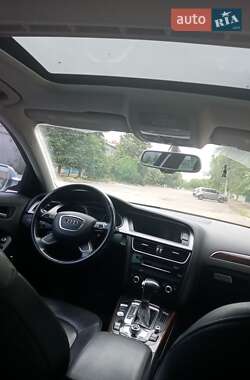 Седан Audi A4 2013 в 
