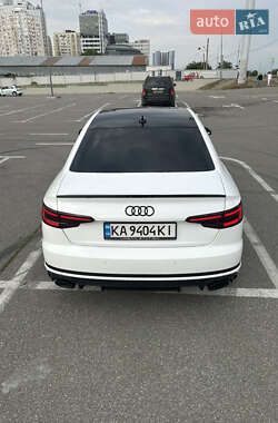 Седан Audi A4 2018 в Киеве