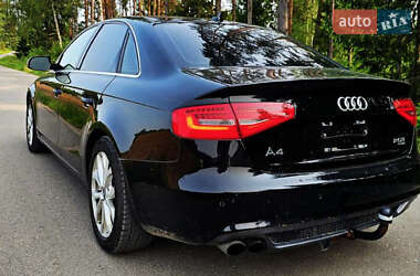 Седан Audi A4 2013 в 