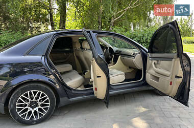 Седан Audi A4 2001 в 