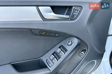 Седан Audi A4 2015 в 