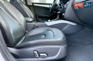 Седан Audi A4 2015 в 
