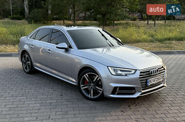 Седан Audi A4 2018 в Одессе