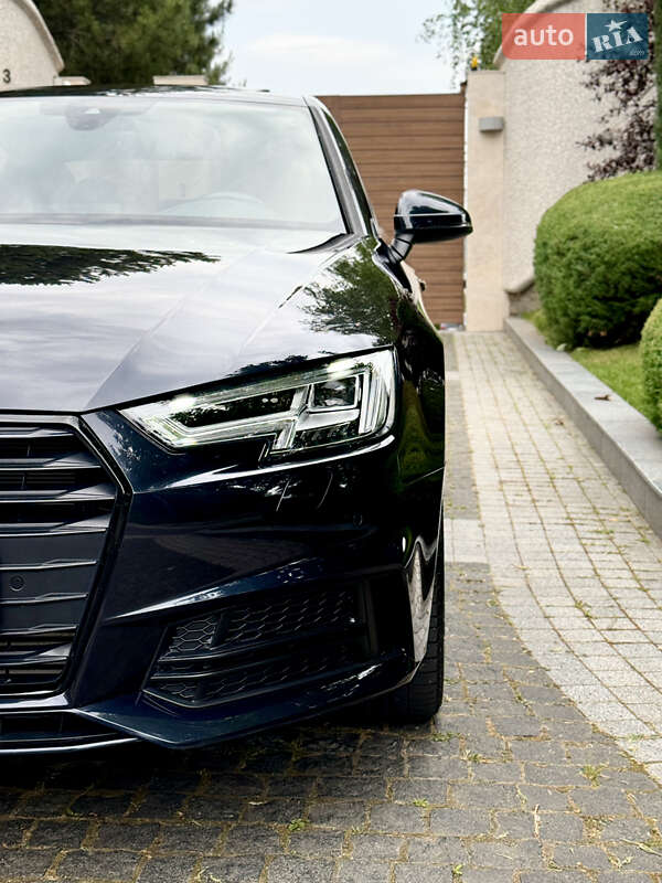 Седан Audi A4 2017 в Днепре