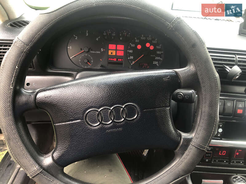 Универсал Audi A4 1996 в Млинове фото 8 Универсал Audi A4 1996 в Млинове