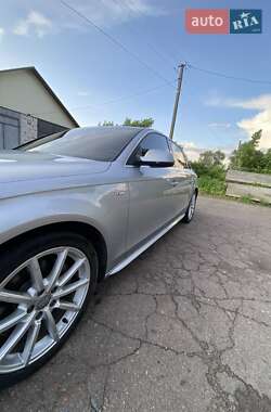 Седан Audi A4 2015 в 