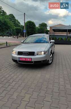 Седан Audi A4 2002 в 