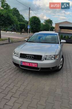 Седан Audi A4 2002 в 