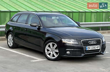 Універсал Audi A4 2009 в 