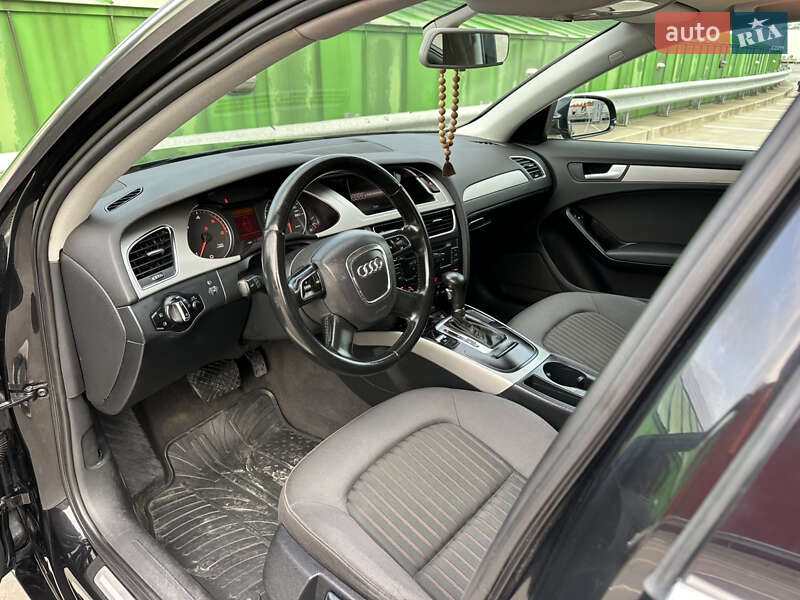 Универсал Audi A4 2009 в Киеве