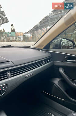 Седан Audi A4 2017 в 