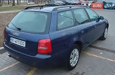 Универсал Audi A4 1998 в 