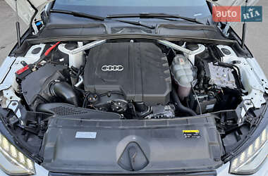 Седан Audi A4 2020 в 