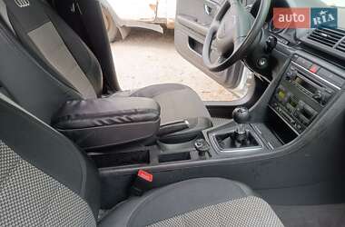 Седан Audi A4 2002 в 