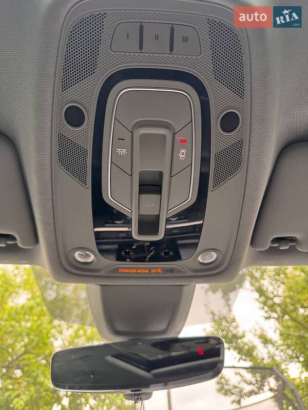 Седан Audi A4 2016 в Стрые