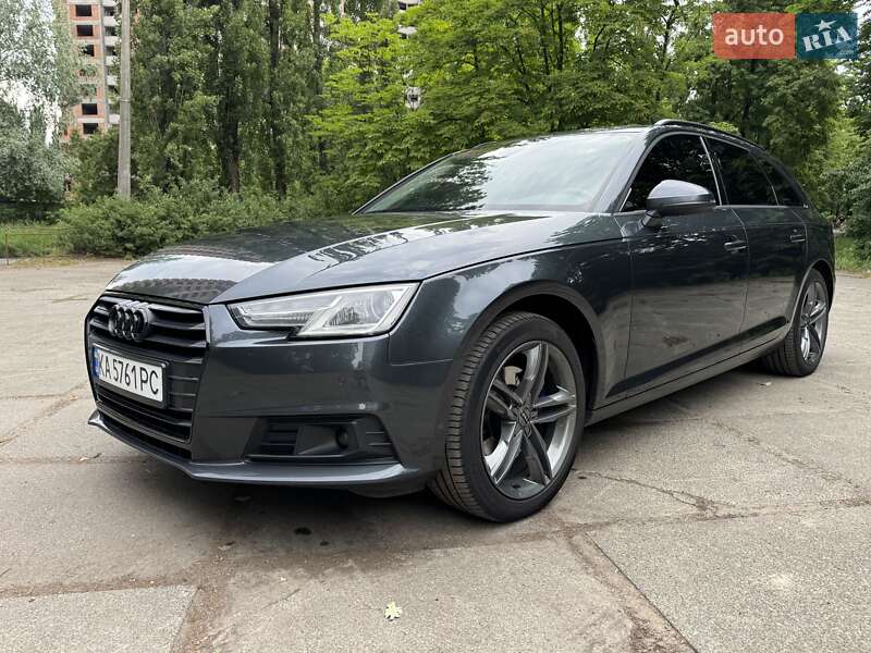 Универсал Audi A4 2016 в Киеве