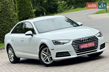 Седан Audi A4 2018 в 