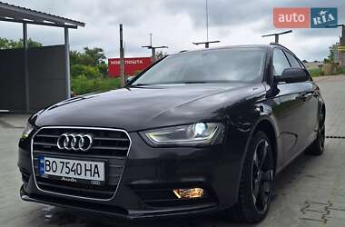 Универсал Audi A4 2013 в 