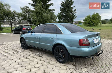 Седан Audi A4 1999 в 