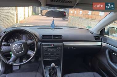 Седан Audi A4 2004 в 