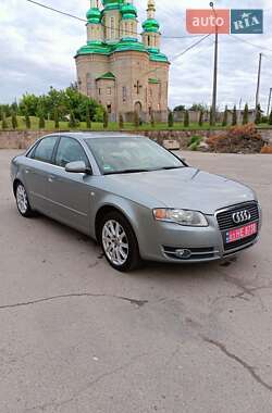 Седан Audi A4 2004 в 
