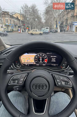 Седан Audi A4 2016 в 