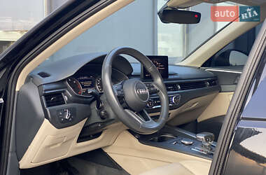 Седан Audi A4 2016 в 