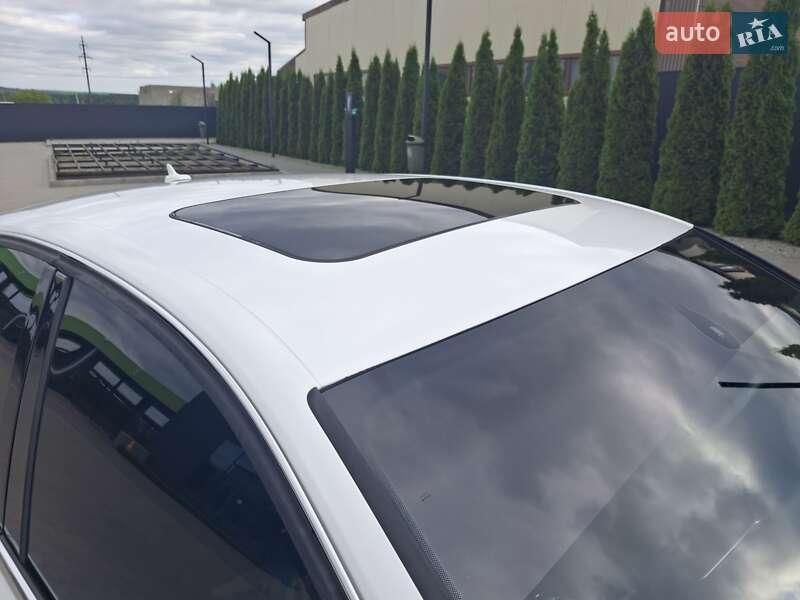 Седан Audi A4 2013 в Каменец-Подольском