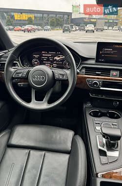 Седан Audi A4 2018 в 