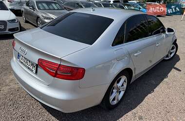 Седан Audi A4 2014 в 