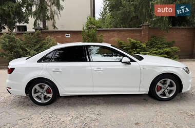 Седан Audi A4 2018 в 