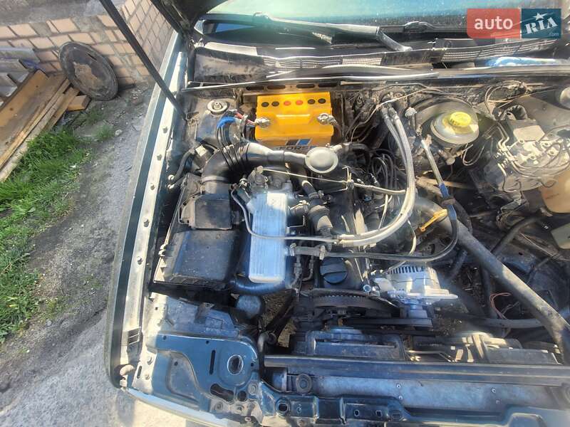 Седан Audi A4 1994 в Славуте