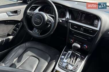 Седан Audi A4 2015 в 