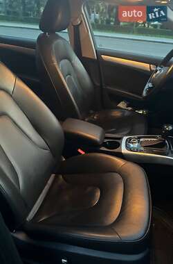 Седан Audi A4 2013 в 