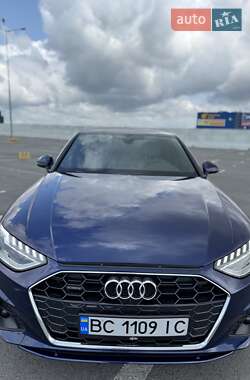 Седан Audi A4 2023 в 