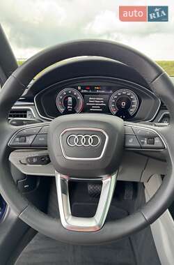 Седан Audi A4 2023 в 