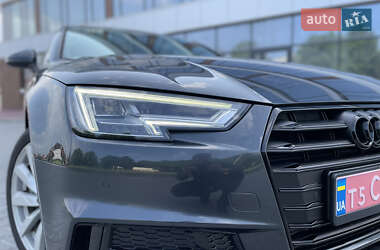 Седан Audi A4 2017 в 
