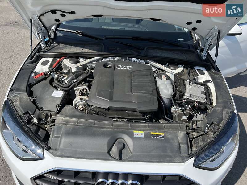 Универсал Audi A4 2021 в Дрогобыче