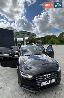 Седан Audi A4 2013 в 