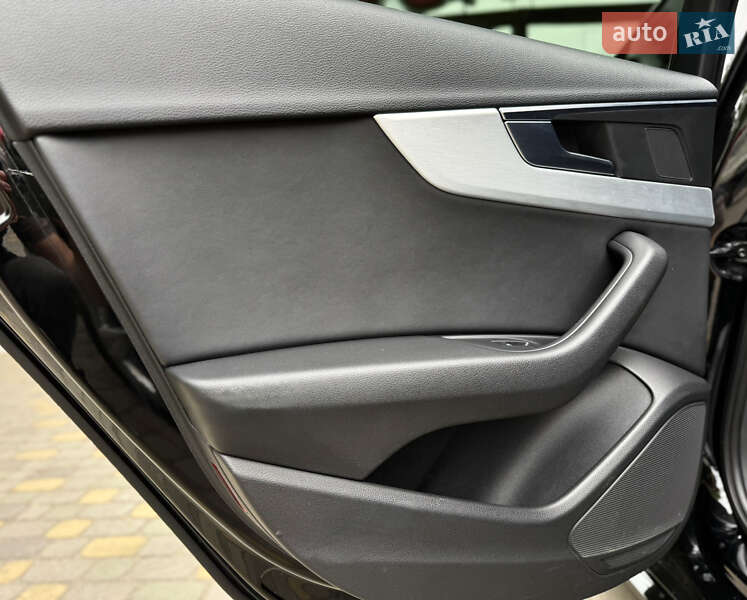 Універсал Audi A4 2018 в Луцьку