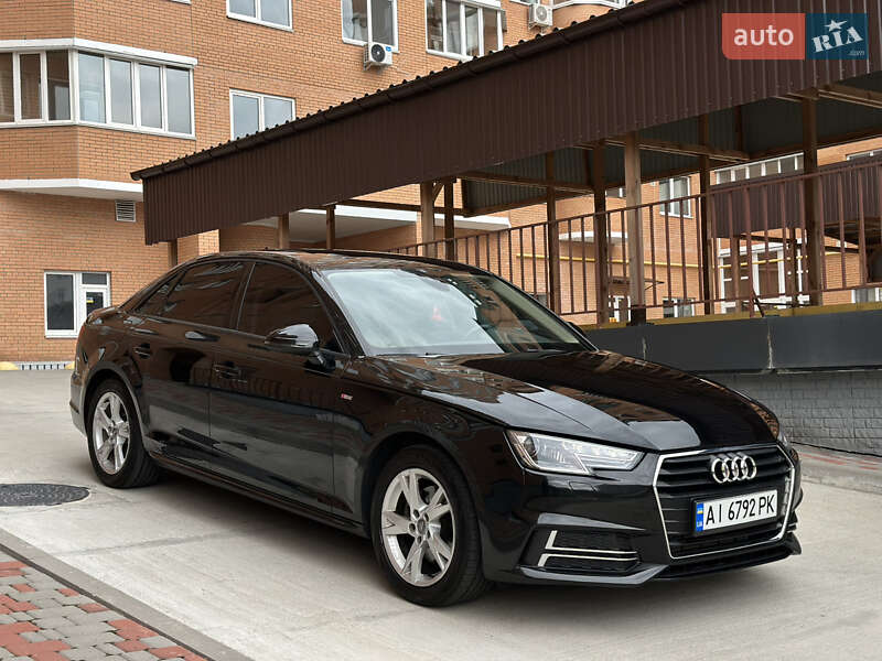 Седан Audi A4 2017 в 