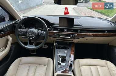 Седан Audi A4 2017 в 