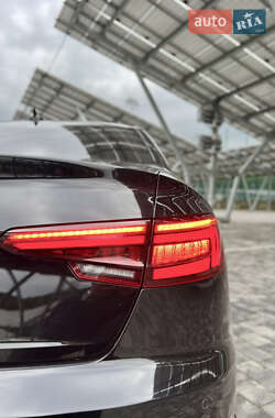Седан Audi A4 2016 в 