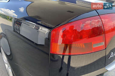 Седан Audi A4 2005 в 