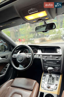Седан Audi A4 2012 в 