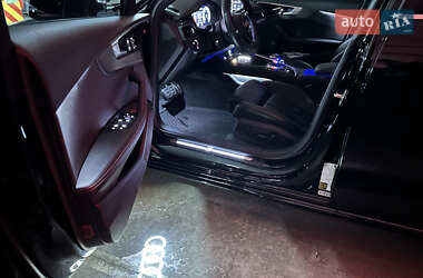 Седан Audi A4 2020 в 