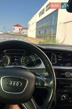 Седан Audi A4 2013 в 